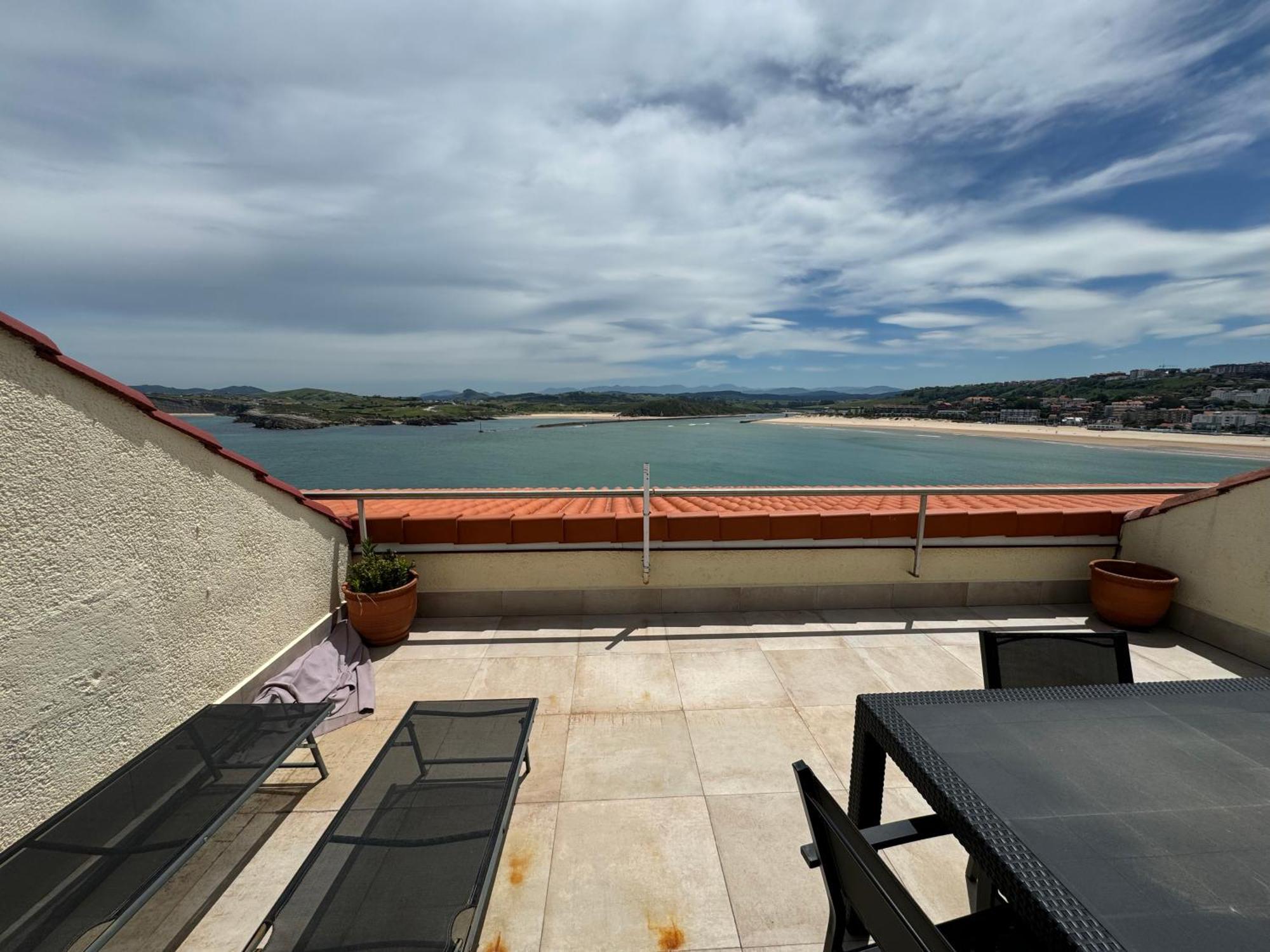 Playa De Los Locos Con Garaje Recien Reformado!! Suances Exteriör bild